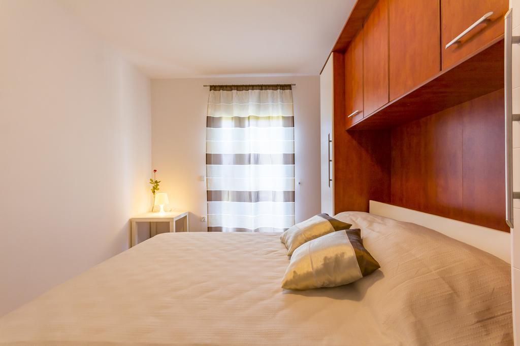 Apartments Alba Fažana Extérieur photo