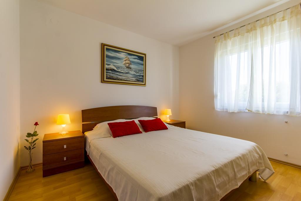 Apartments Alba Fažana Extérieur photo